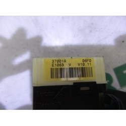 Renault - Megane Scenic - Wiper switch
