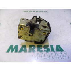 Renault - Megane Scenic - Front door lock mechanism 4-door, right