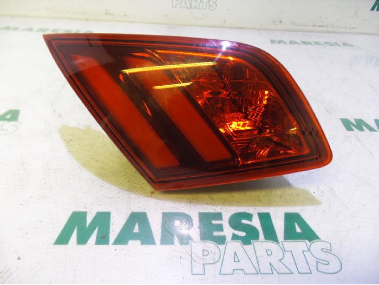 Peugeot - 308 - Achterlicht links