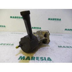 Citroen - C4 Picasso - Power steering pump