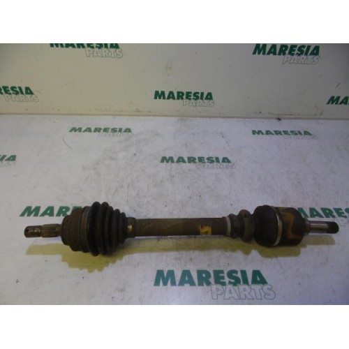Peugeot - 307 - Front drive shaft, left