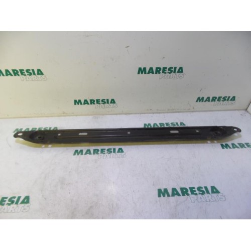 Citroen - C4 Picasso - Radiator bar