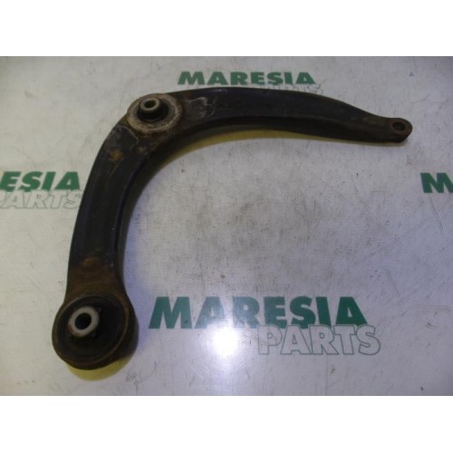 Citroen - C4 Picasso - Front lower wishbone, right