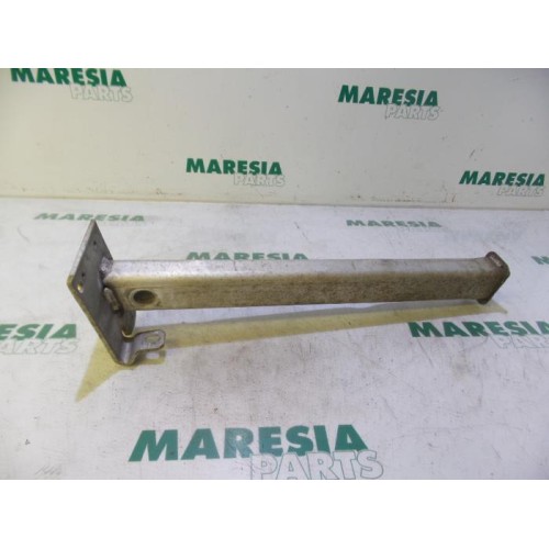 Citroen - C4 Picasso - Subframe