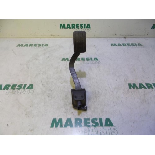 Citroen - C4 Picasso - Throttle pedal position sensor
