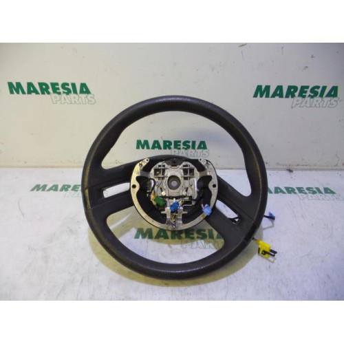 Citroen - C4 Picasso - Steering wheel