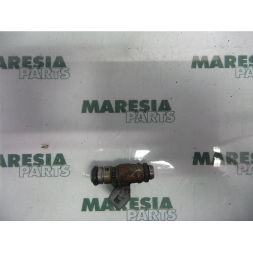 Renault - Megane Scenic - Injector (petrol injection)