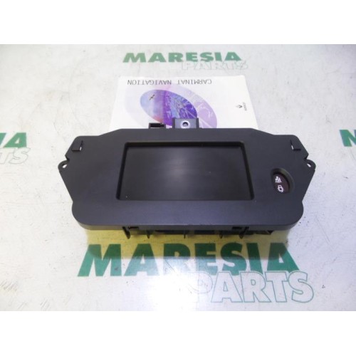 Renault - Megane Scenic - Navigation Display