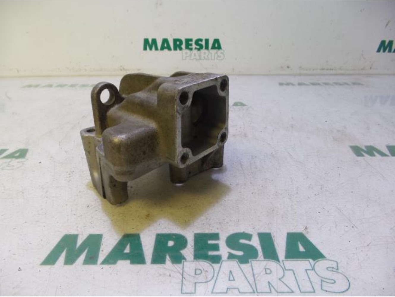 Fiat - Stilo - Engine mount