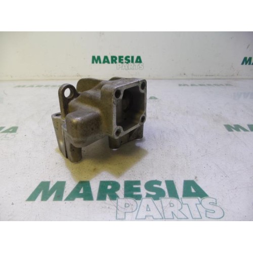 Fiat - Stilo - Engine mount