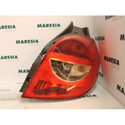 Renault - Clio - Taillight, right