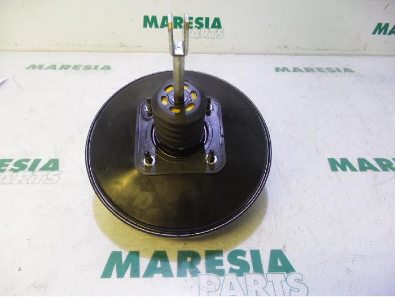 Renault - Twingo - Brake servo