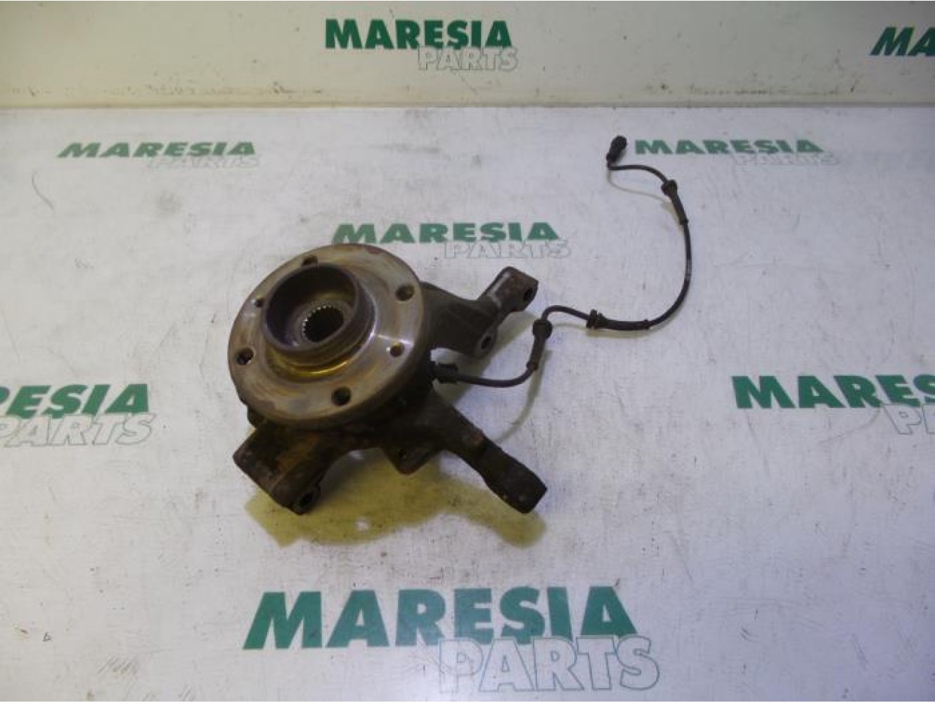 Renault - Modus - Fusee links-voor