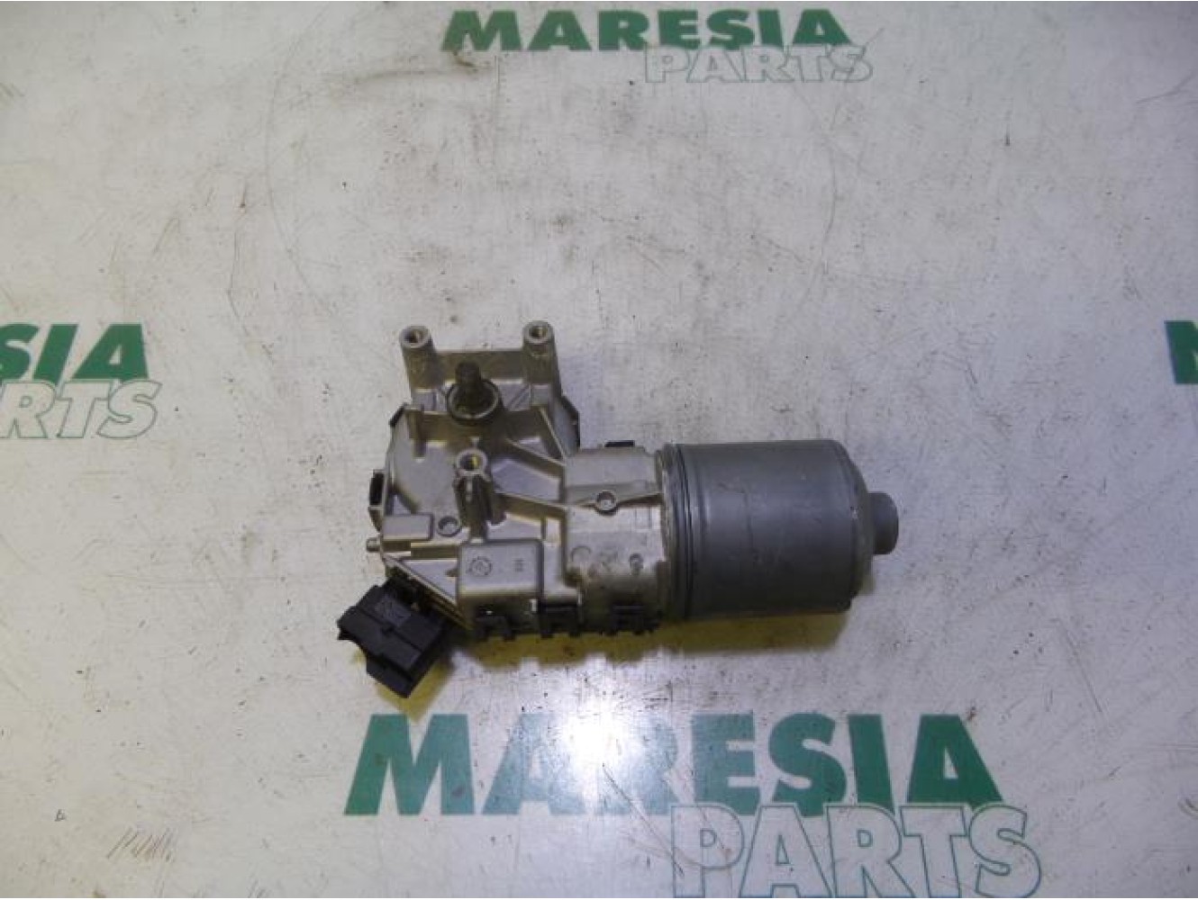 Renault - Modus - Front wiper motor
