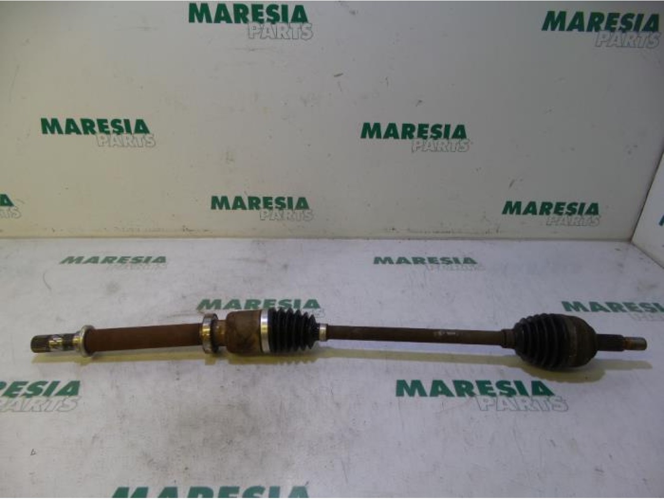 Renault - Modus - Front drive shaft, right