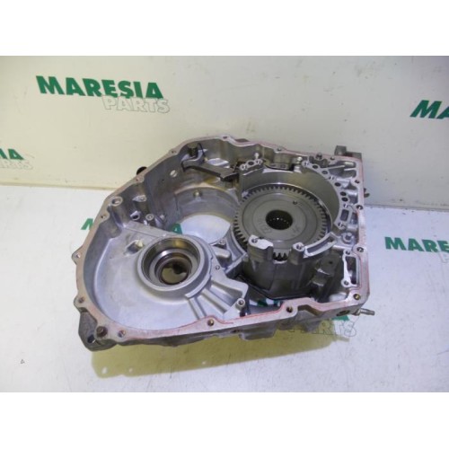 Renault - Espace - Gearbox casing
