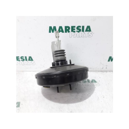 Renault - Twingo - Brake servo