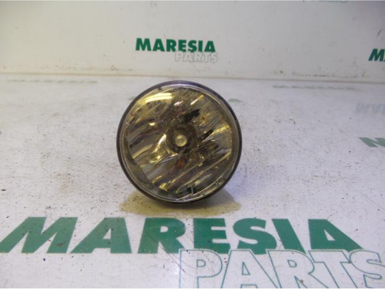 Renault - Clio - Fog light, front left