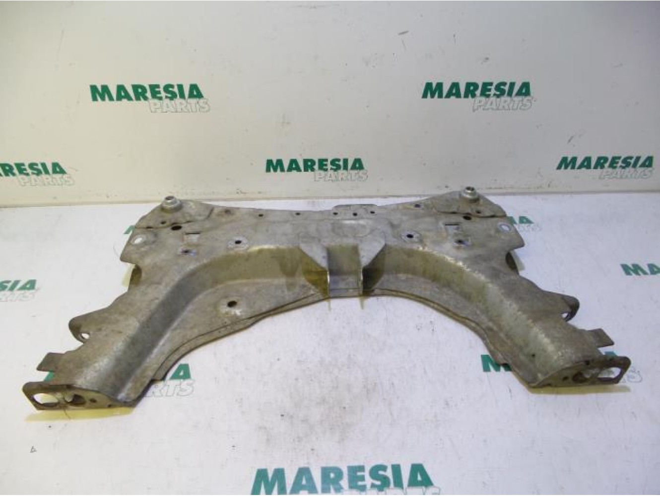 Renault - Clio - Subframe