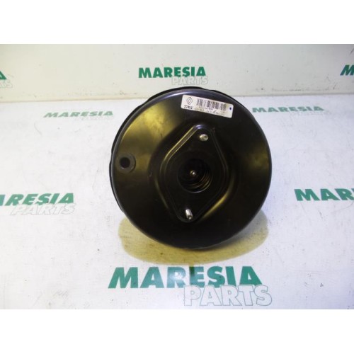 Renault - Clio - Brake servo