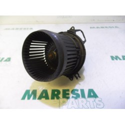 Renault - Clio - Heating and ventilation fan motor
