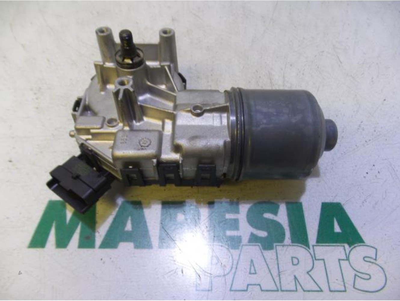 Citroen - Berlingo - Front wiper motor