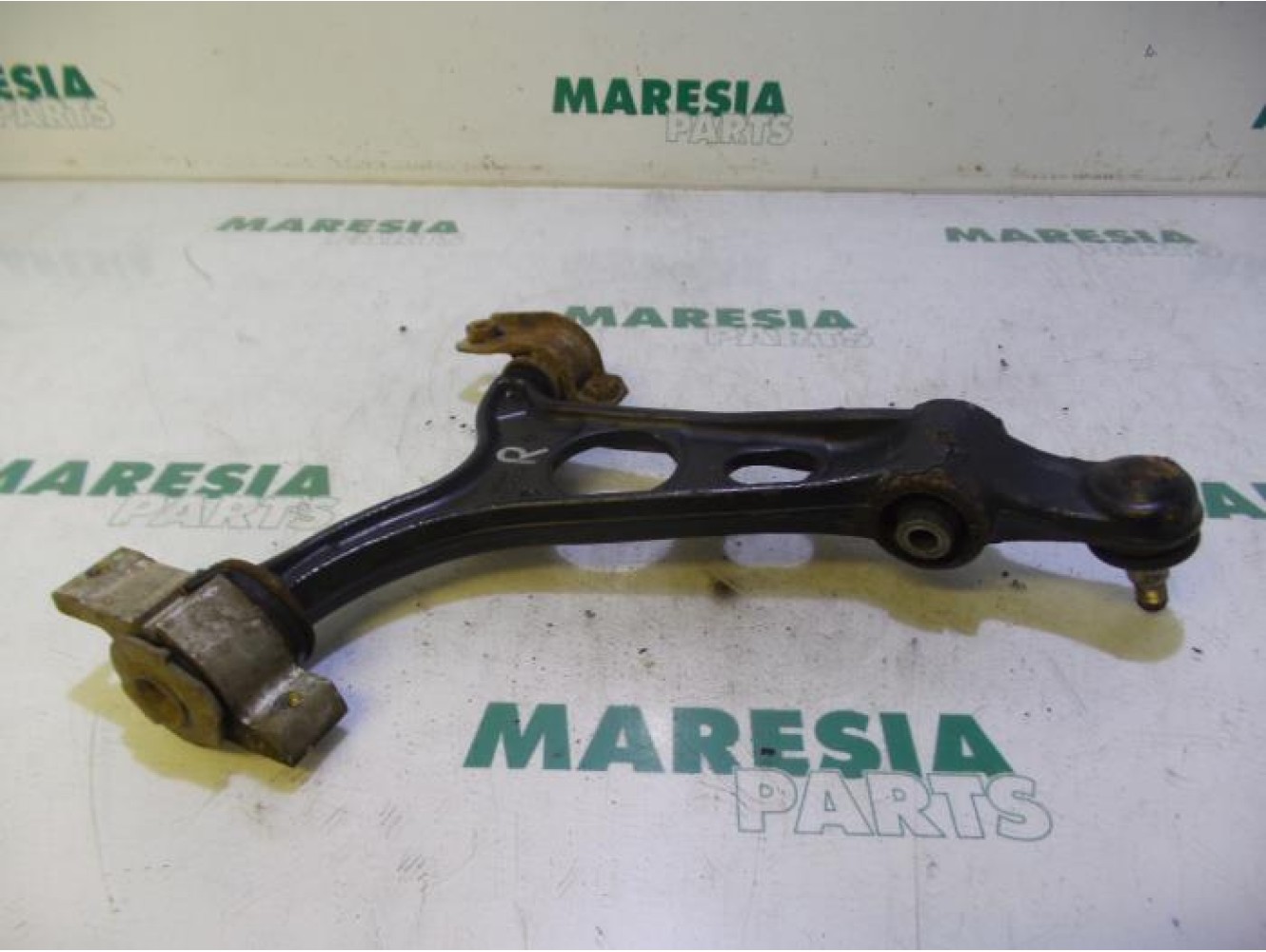 Alfa Romeo - 147 - Querlenker unten rechts vorne