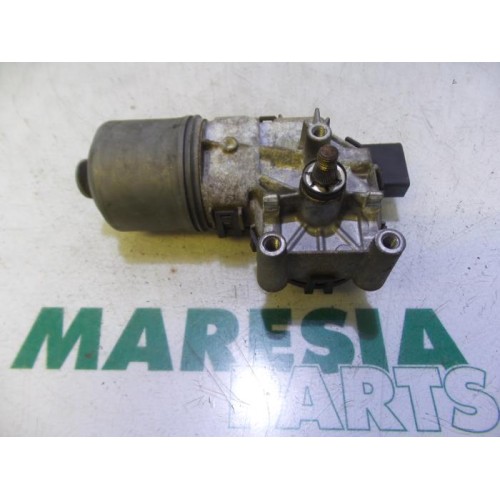 Alfa Romeo - 147 - Front wiper motor