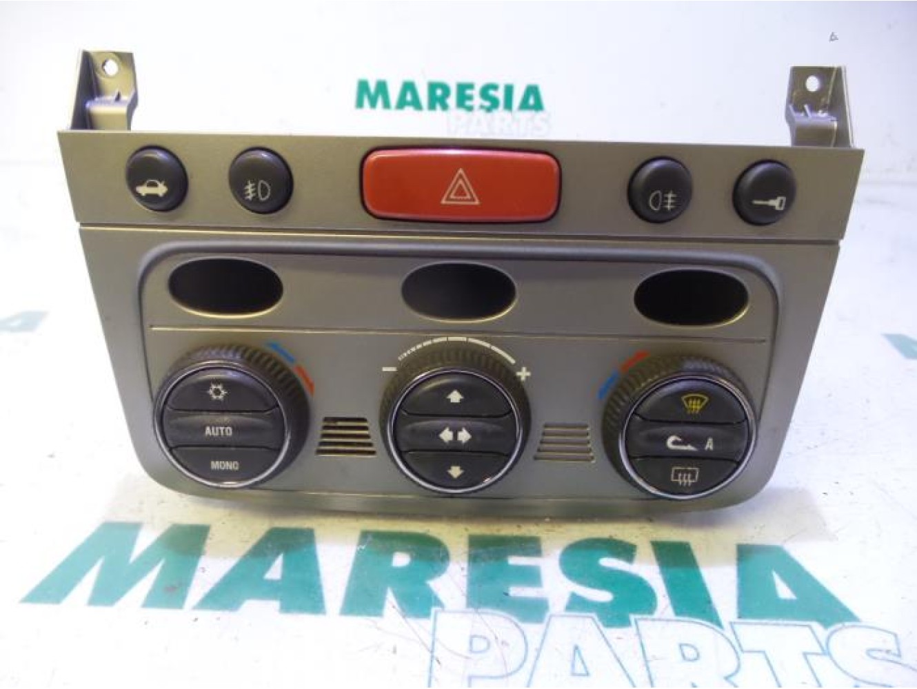 Alfa Romeo - 147 - Heater control panel