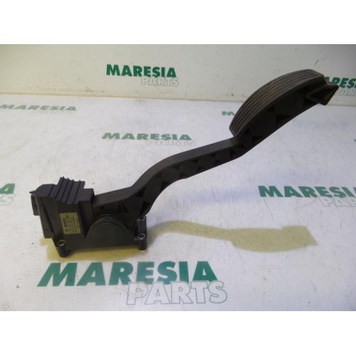 Alfa Romeo - 147 - Gaspedaalpositie Sensor