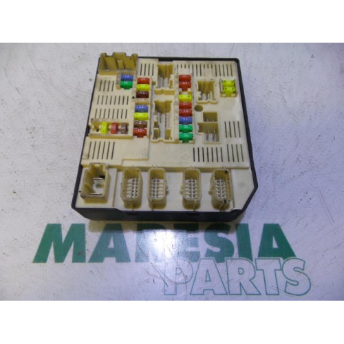 Renault - Megane - Fuse box