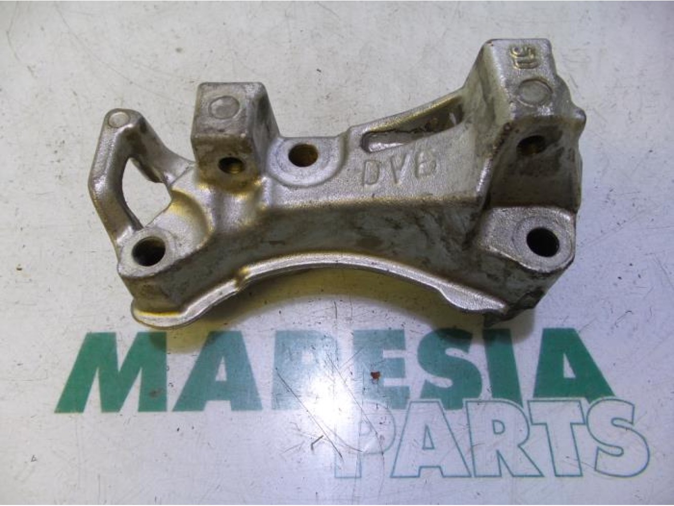Citroen - Berlingo - Engine mount