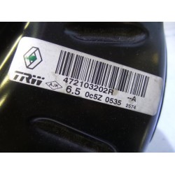 Renault - Clio - Brake servo