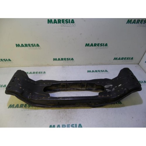 Alfa Romeo - 147 - Rear support beam