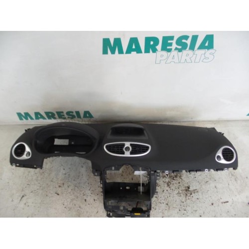 Renault - Clio - Right airbag (dashboard)
