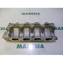 Renault - Clio - Intake manifold