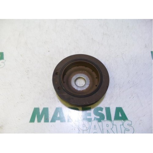 Renault - Clio - Crankshaft pulley