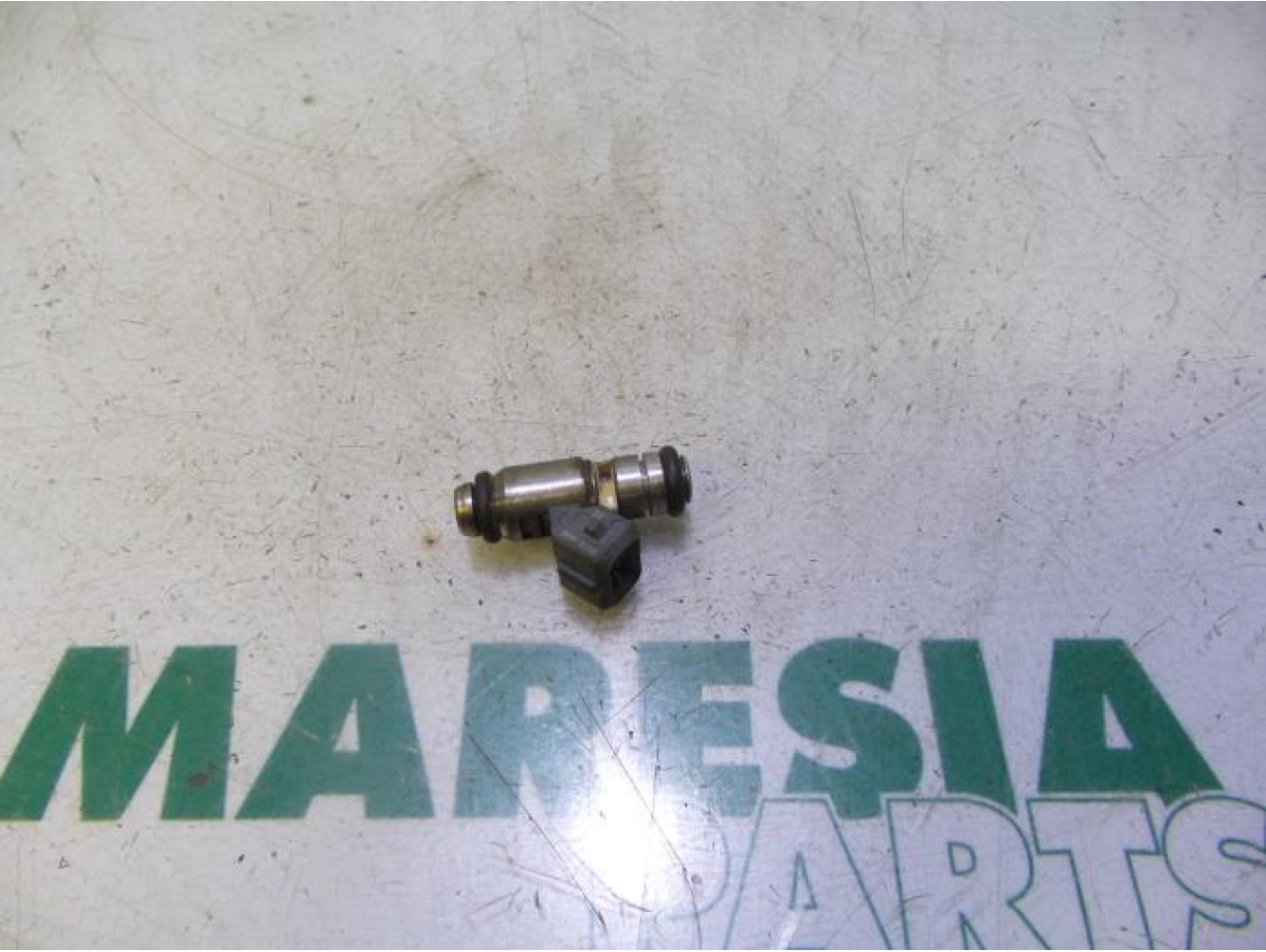 Renault - Clio - Injector (petrol injection)