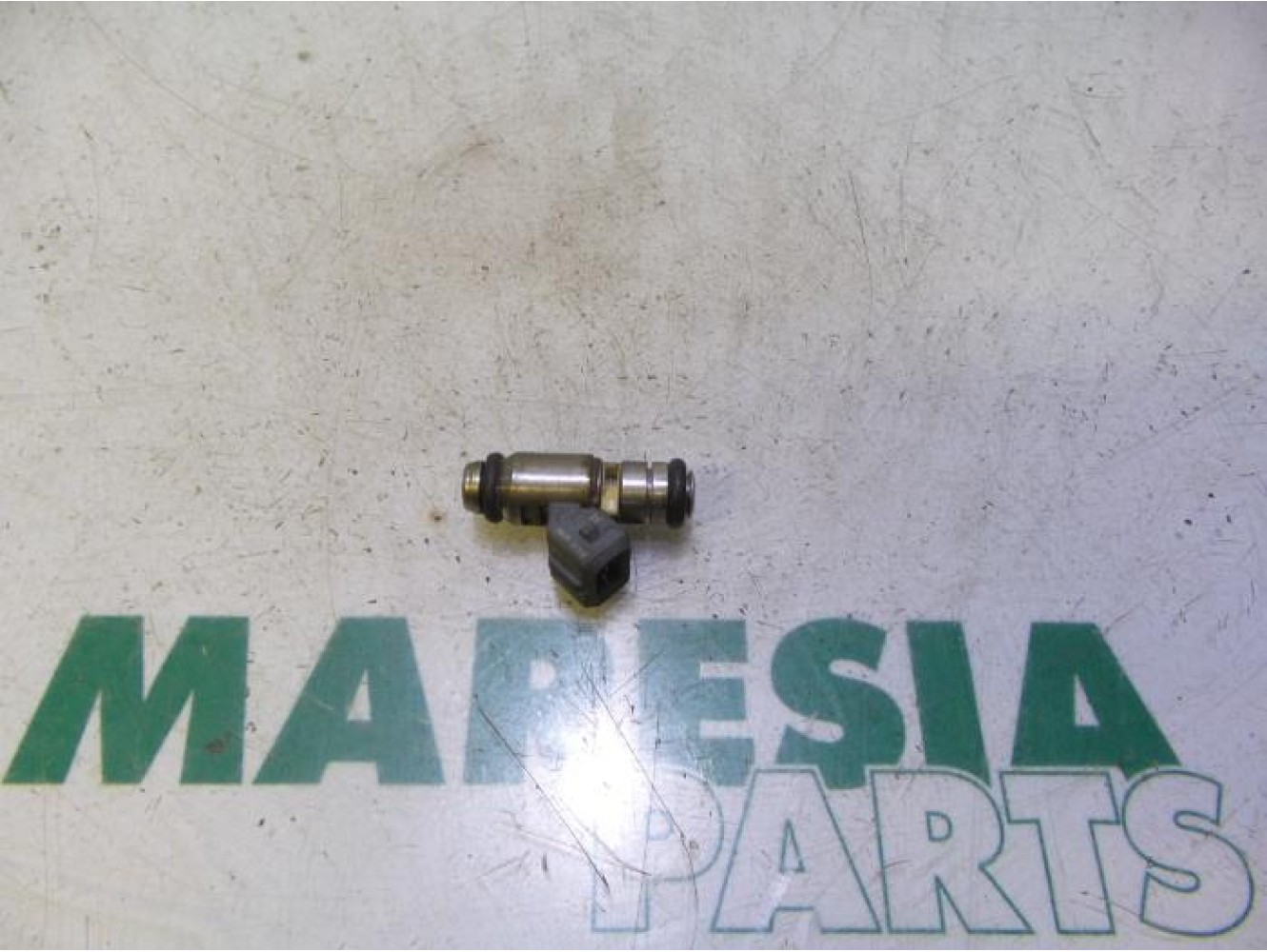 Renault - Clio - Injector (petrol injection)