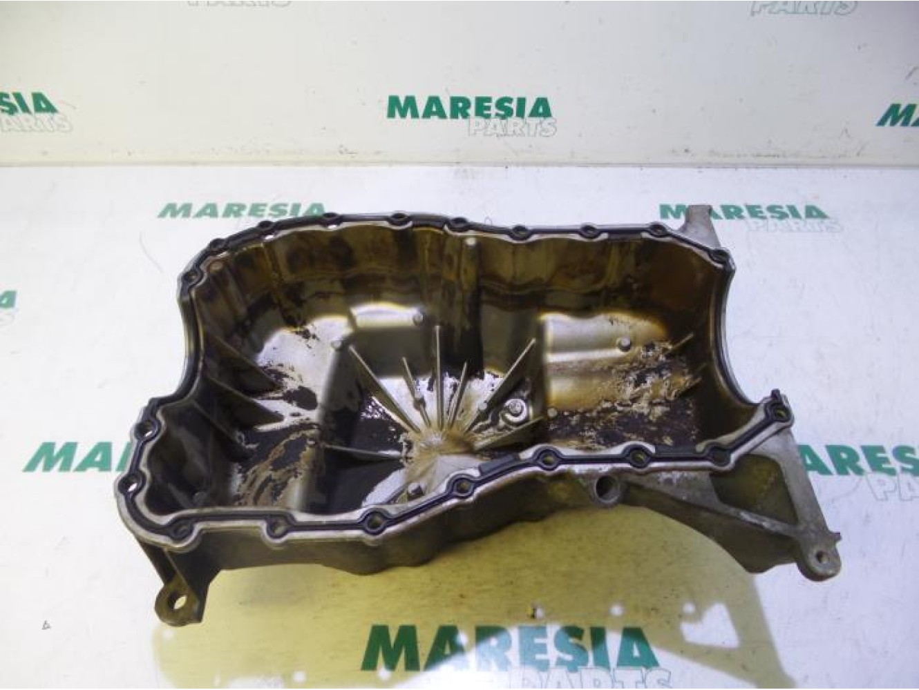 Renault - Clio - Sump