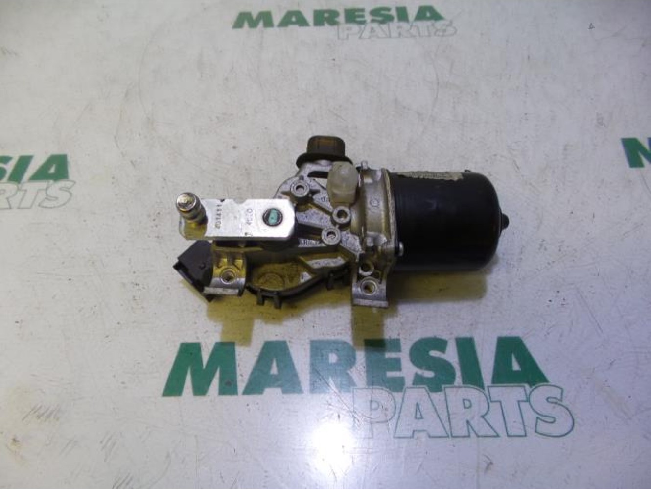 Renault - Megane - Front wiper motor
