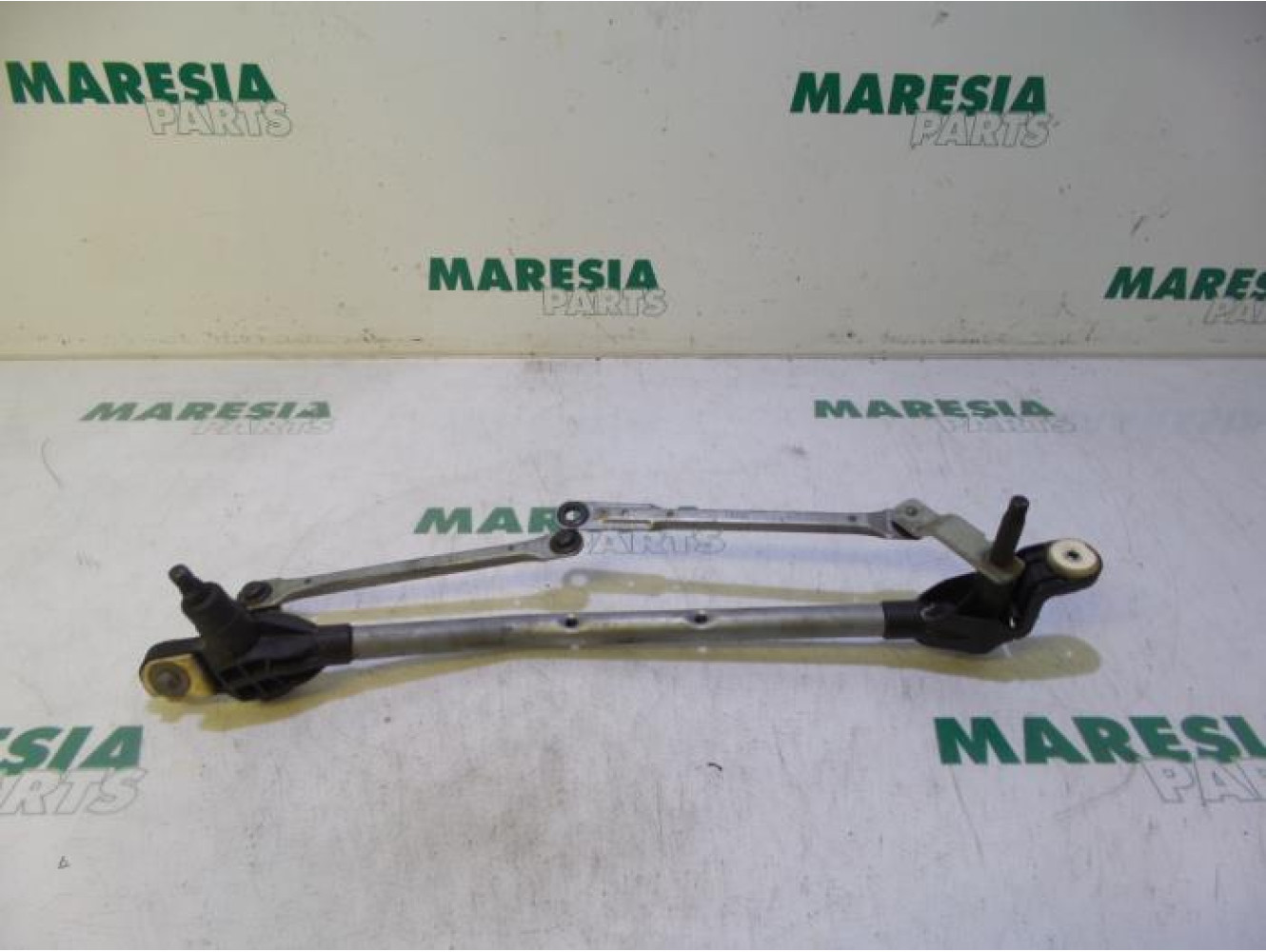 Renault - Megane - Wiper mechanism