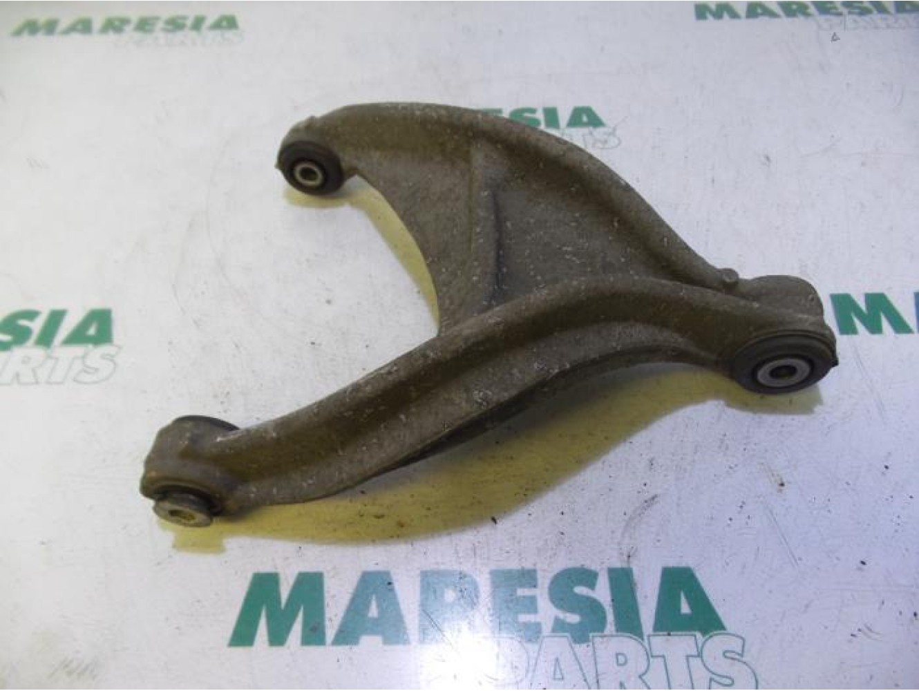 Peugeot - 407 - Querlenker links hinten