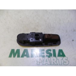Peugeot - 407 - Multi-functional window switch