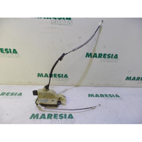 Citroen - C4 - Door lock mechanism 4-door, front left