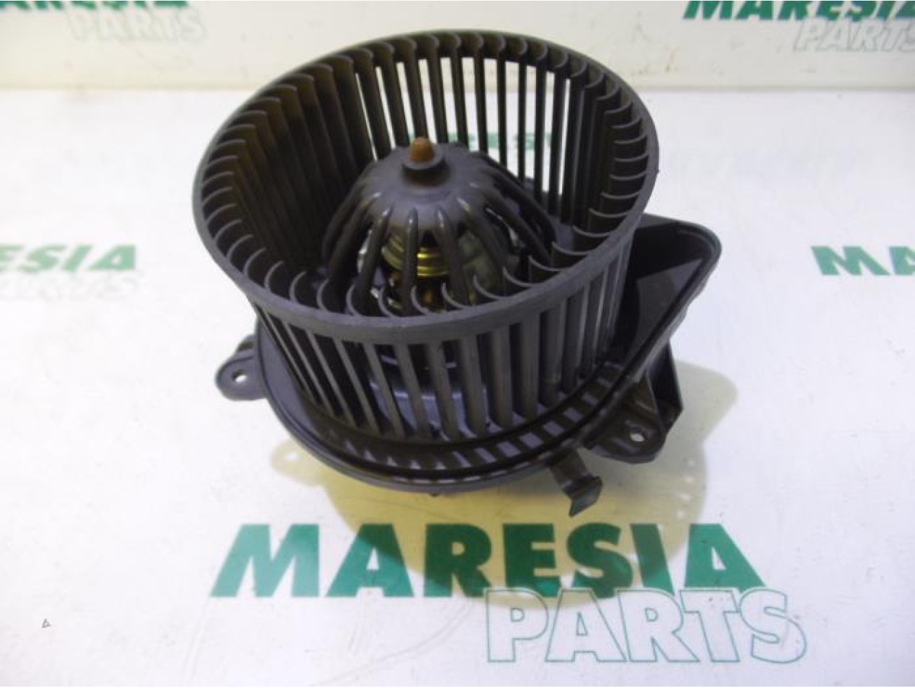 Fiat - Idea - Heating and ventilation fan motor