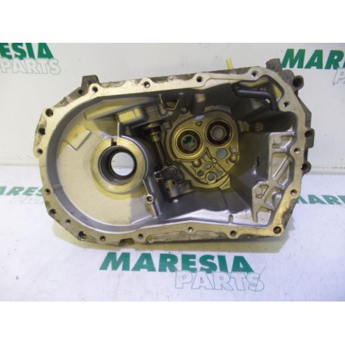 Renault - Megane - Gearbox casing