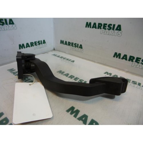 Peugeot - 206 - Gaspedaalpositie Sensor