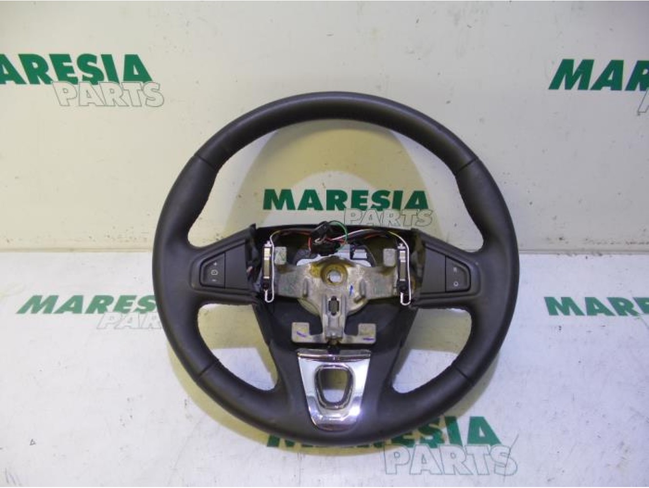 Renault - Megane - Steering wheel