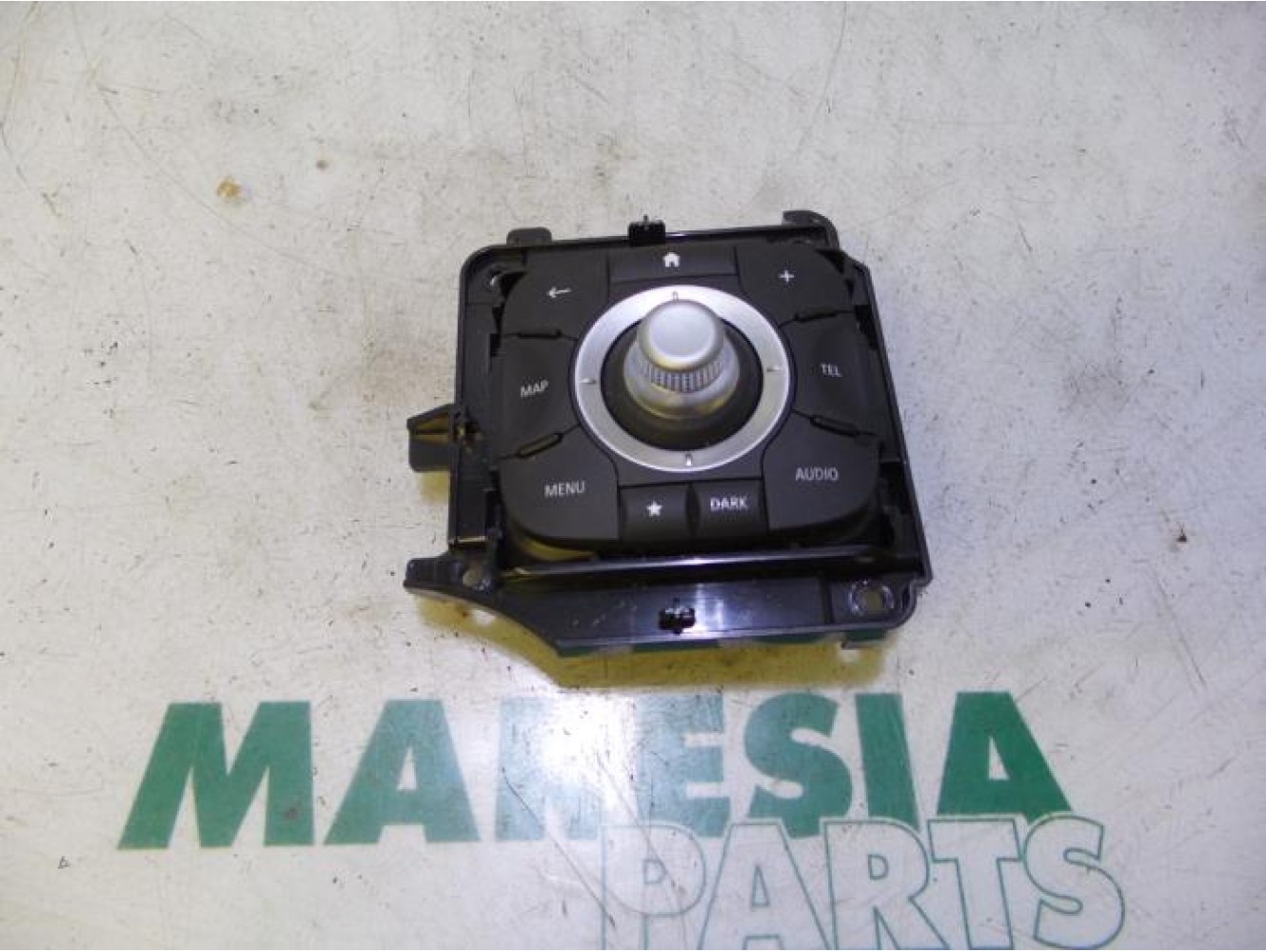 Renault - Megane - Panneau de commandes navigation